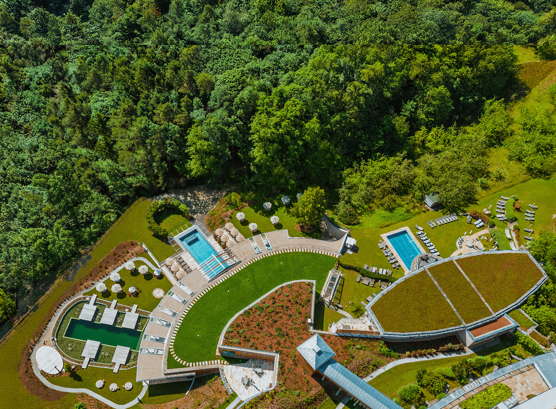 Pools Retter Bio-Natur-Resort Poellauberg Steiermark